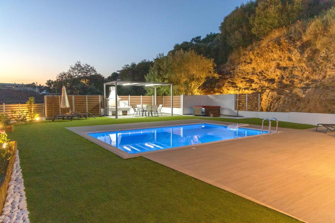 Villa Neonis Spílion Exteriör bild